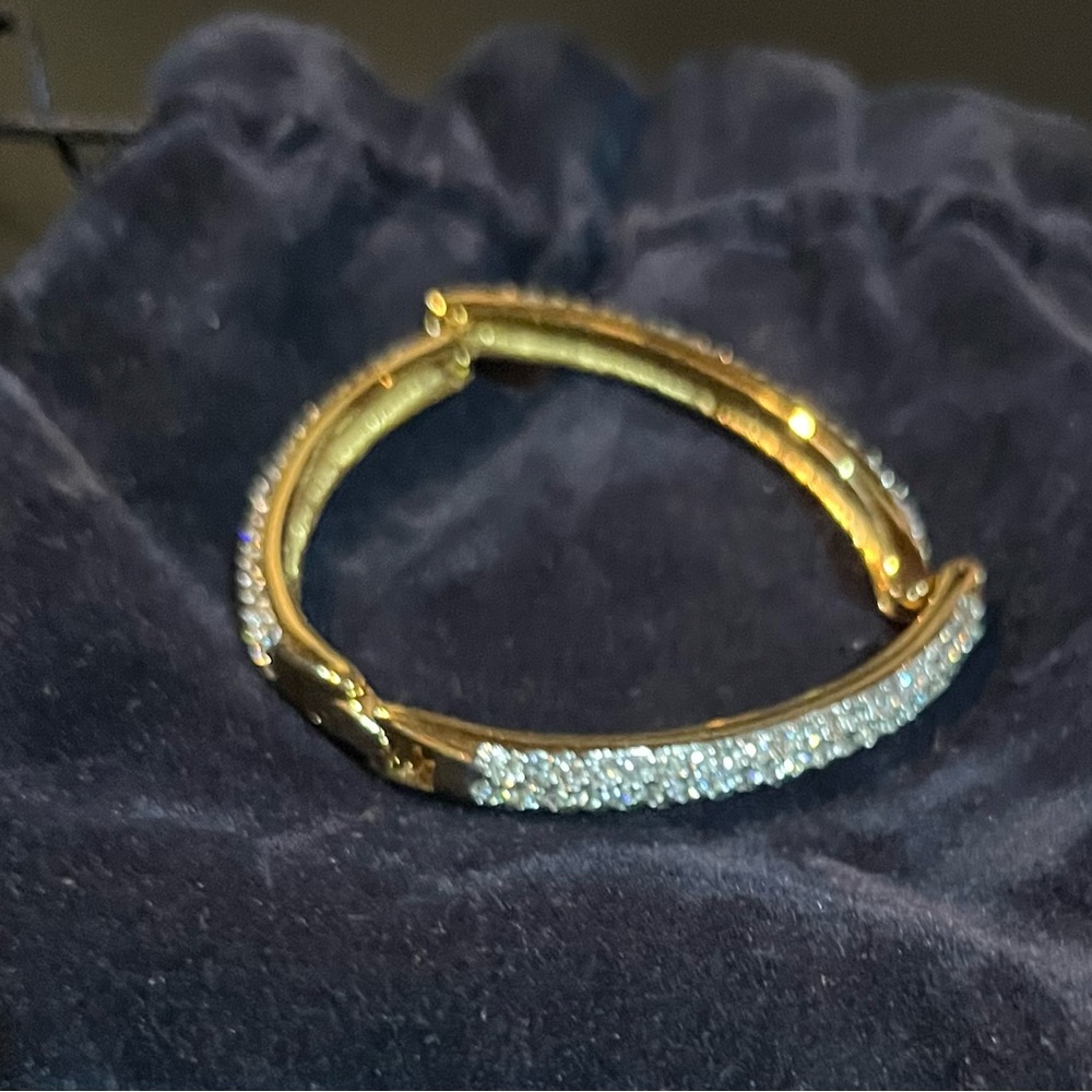 Reserved For Chang Signed Vintage Swarovski Bracelet